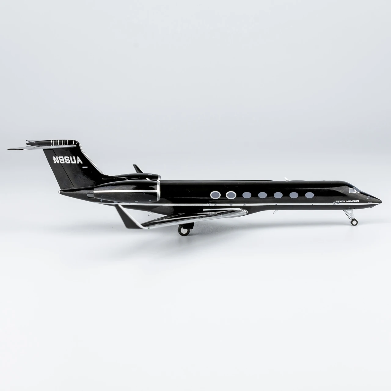 75030 Alloy Collectible Plane Gift NG Model 1:200 Under Armour Airlines Gulfstream G550 Diecast Aircraft Jet Model N96UA