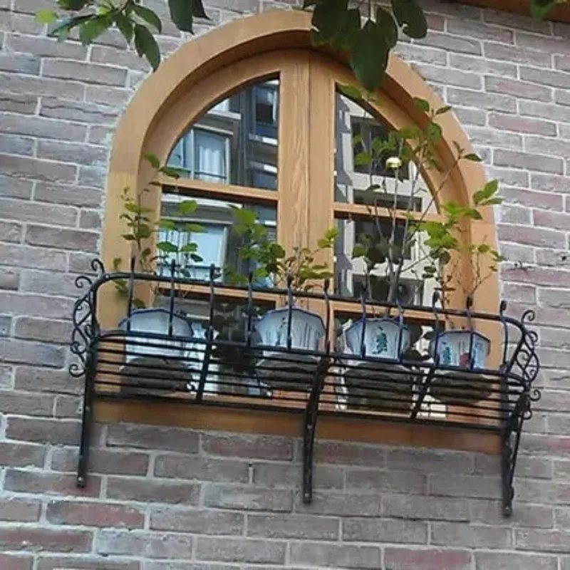 European Iron Wall Plant Shelf - Hanging Window Flower Pot Rack, Balcony Space-Saving Vine Planter, Rustic Garden Decor