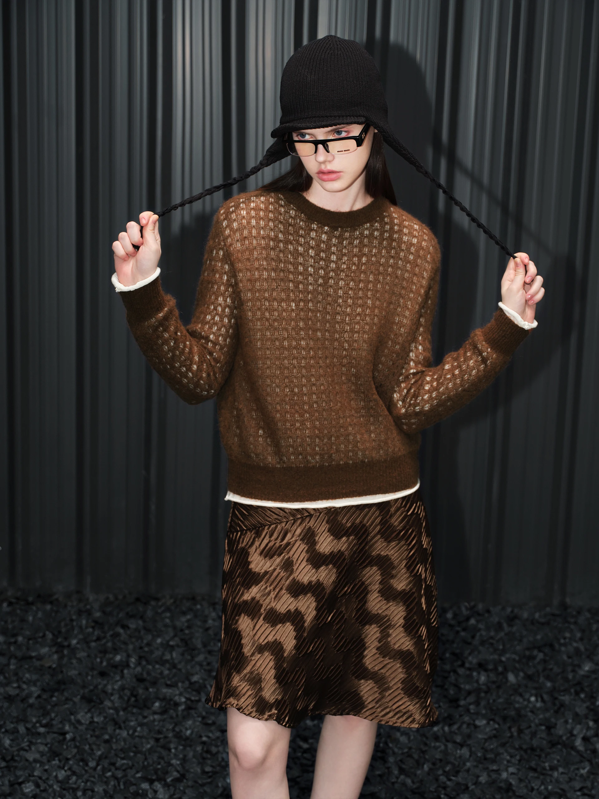 

Ladies' Woolen Knitted Sweater Loose Fit Long Sleeve round Neck Warmth Emitting Street Style Vintage Atmosphere Lazy Feeling ...