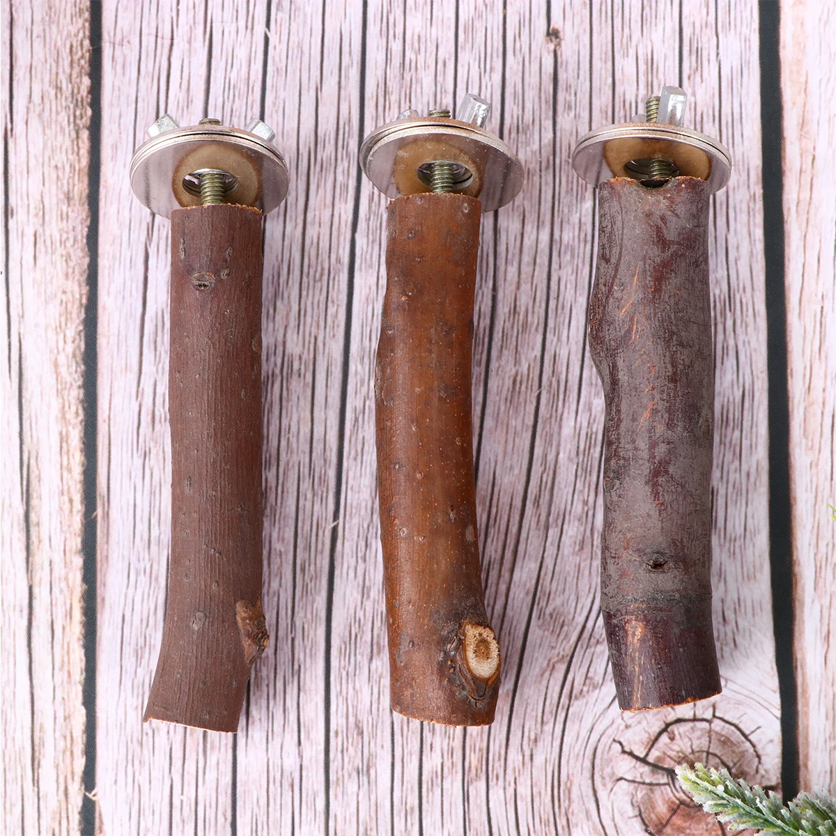 

3pcs 8Cm Hamster Bird Squirrel Pet Stand Platform Grinding Claw Rod Trim Nails Durable Colored Exercise Paw Beak Natural Chew