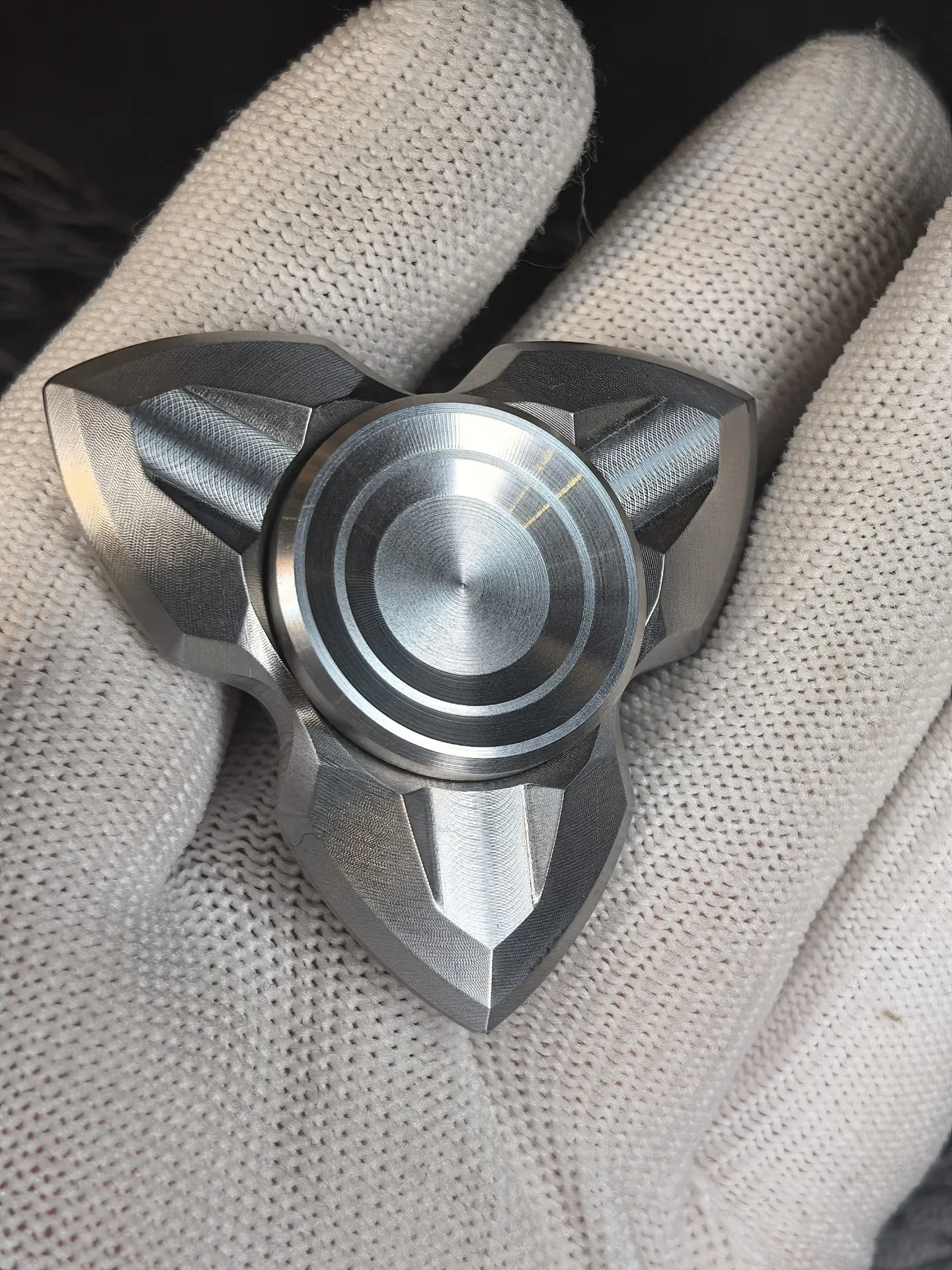 Used EDC Novo Apache Og2.0 Stainless Steel Knife Pattern Feel Gyro Push Card EDC Fingertip Gyro