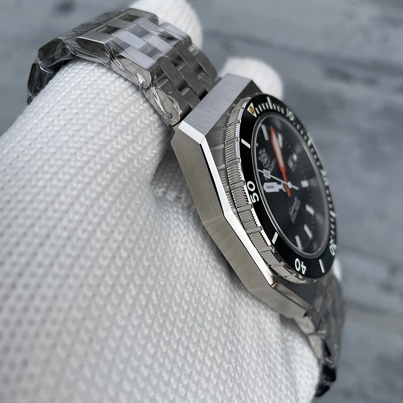 STEELDIVE Orologio da sub da uomo 42mm Orologio da polso meccanico automatico sportivo 200M Impermeabile BGW-9 Zaffiro luminoso NH35 Lunetta in ceramica