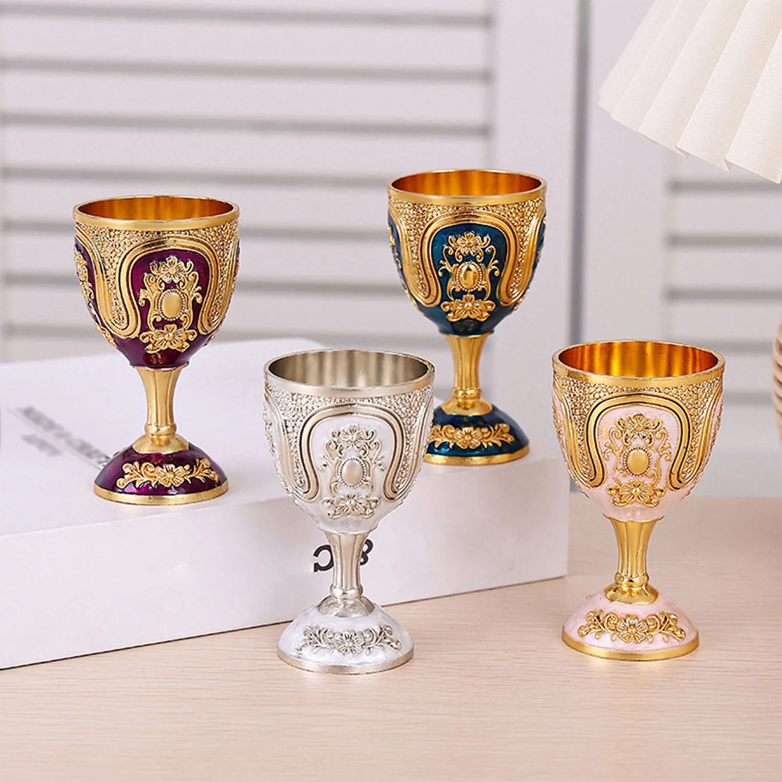 Vintage Goblet Renaissance Royal Chalice Communion for Church Holy Goblet Zinc Alloy Drinking Vessels for Weddings Ceremonies