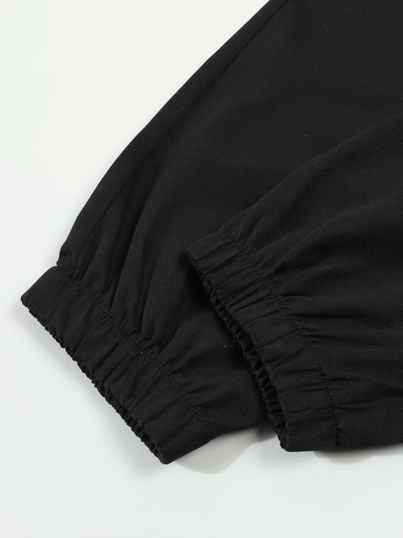 새로운 겨울 및 가을 남성 작업 바지, 캐주얼 바지, 다수의 포켓과 신축성 있는 밑단이 있는 슬림핏 남성 바지