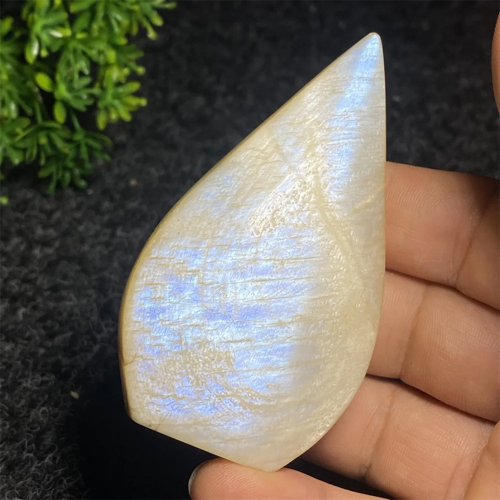Natural Blue Moonstone Crystal Ornaments Hand Polished Flash Flame Shape Feng Shui Home Decoration