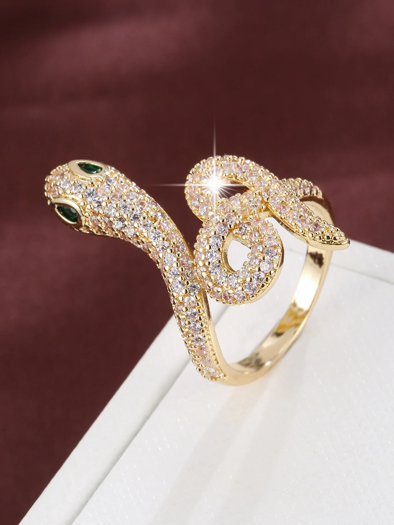 Trendy Snake-Shaped Linear Design Synthetic Zirconia Adjustable Women Ring For Banquets And Gifts A Jewelry Accessory