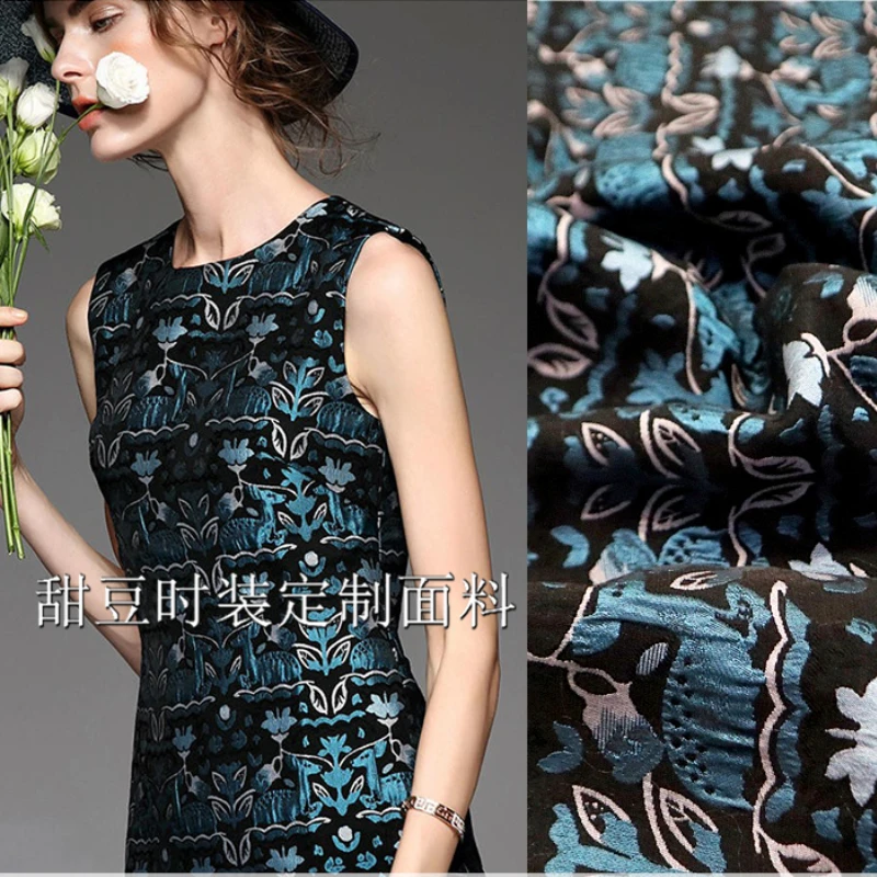 Yarn-dyed Brocade Jacquard Fabric Sika Deer Embossed Dress Blazer Fashion European Brand Fashion Design Sewing Wholesale Cloth