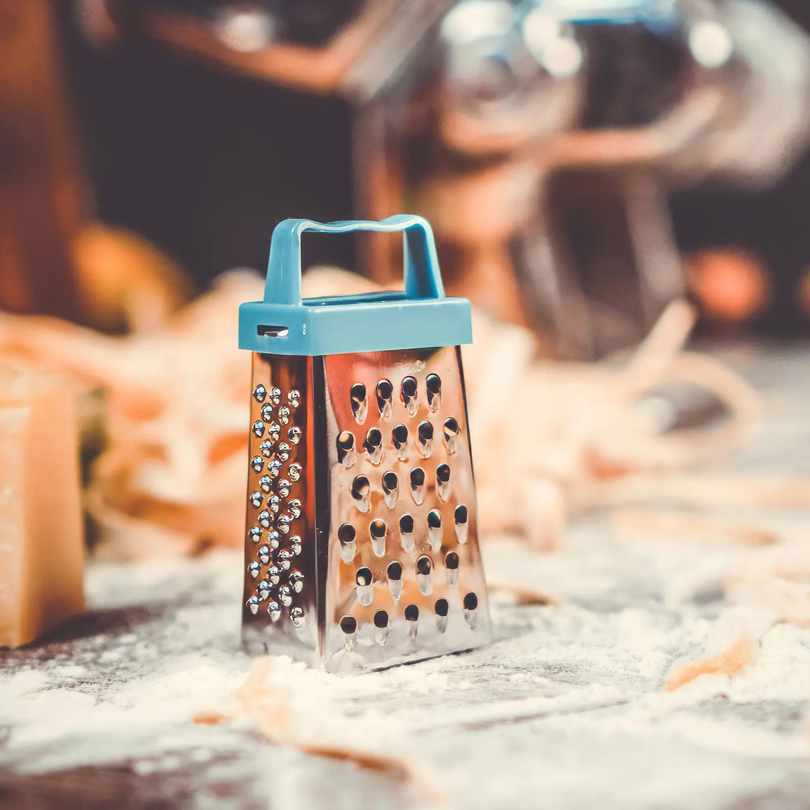 Mini Cheese Grater Set – 3-Piece Stainless Steel Kitchen Grater with Plastic Handle for Cheese, Vegetables & Fruits