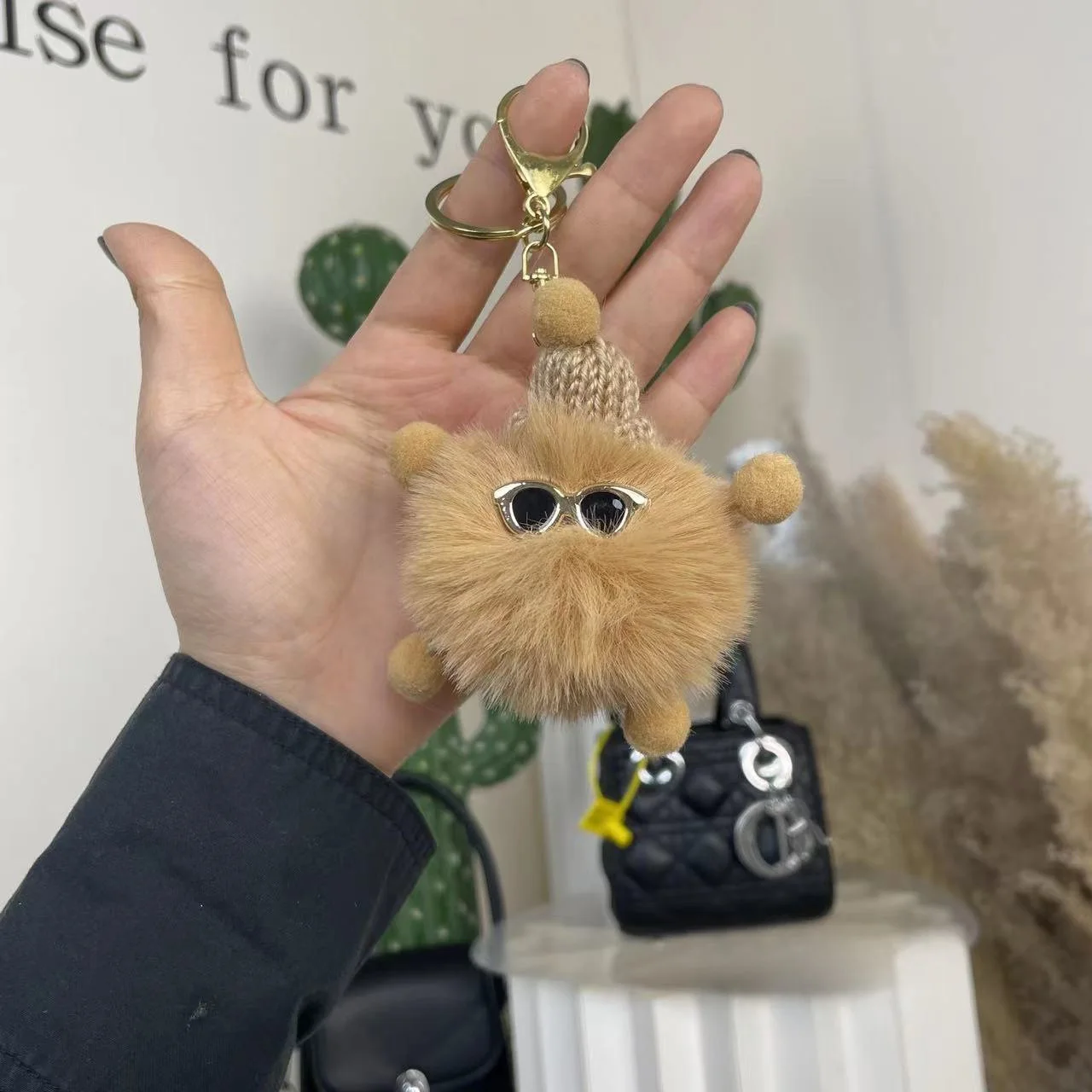 1PC Adorable Miniature Coal Ball Bag Pendant, Soft Fluffy Cute Decorative Pendant, Fashion Plush Kawaii Bags Accessory