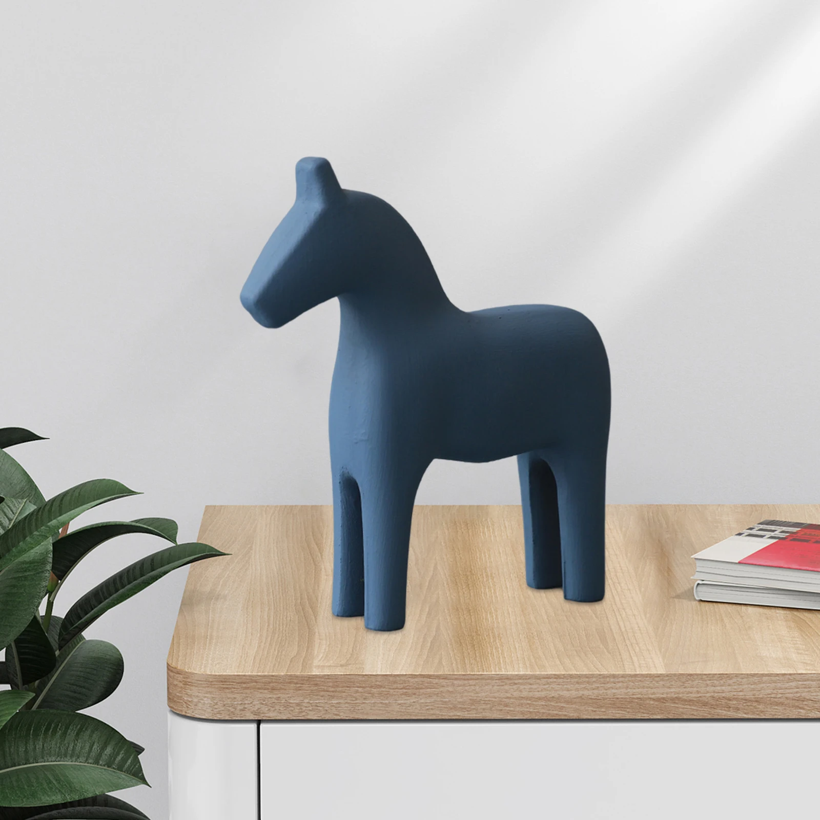 Wooden Creative Horse Figurine Minimalism Trojan Statue Wood Animal Figurines Home Decoration Desktop Bookshelf Ornament