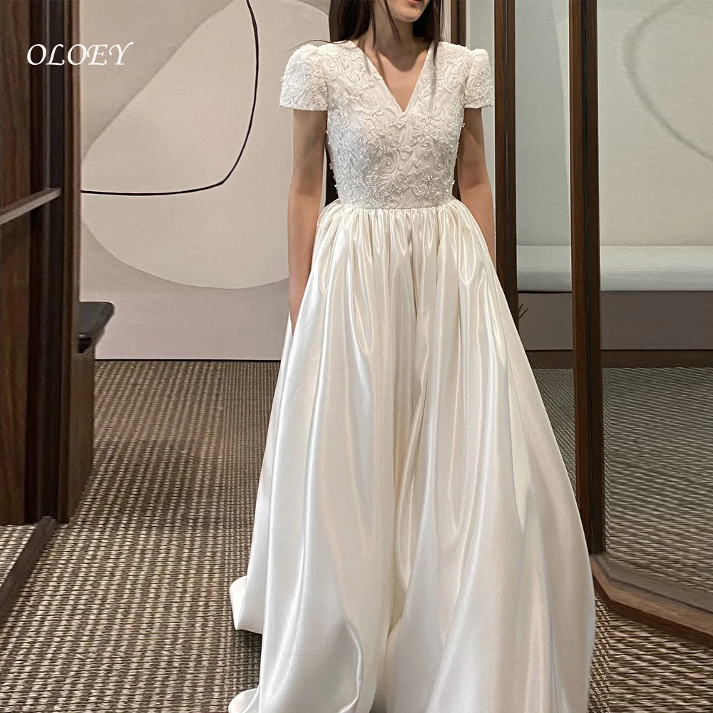 

OLOEY Applique V-Neck Simple A-Line Korea Wedding Dresses Photo Shoot Silk Satin Wedding Dress 웨딩드레스 Customized Corset