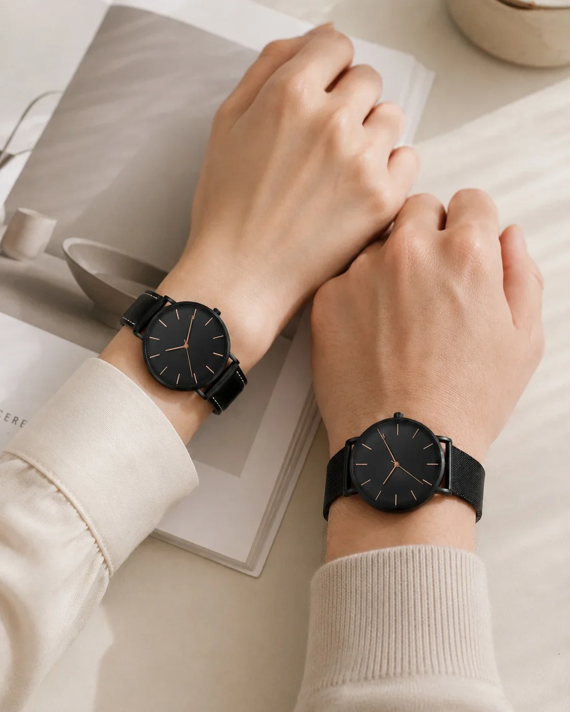 Luxury Simple Couple Watches Set 2Pcs Thin Round Dial Mesh Strap & Leather Band Quartz Wristwatches For Men Women Couple Gift
