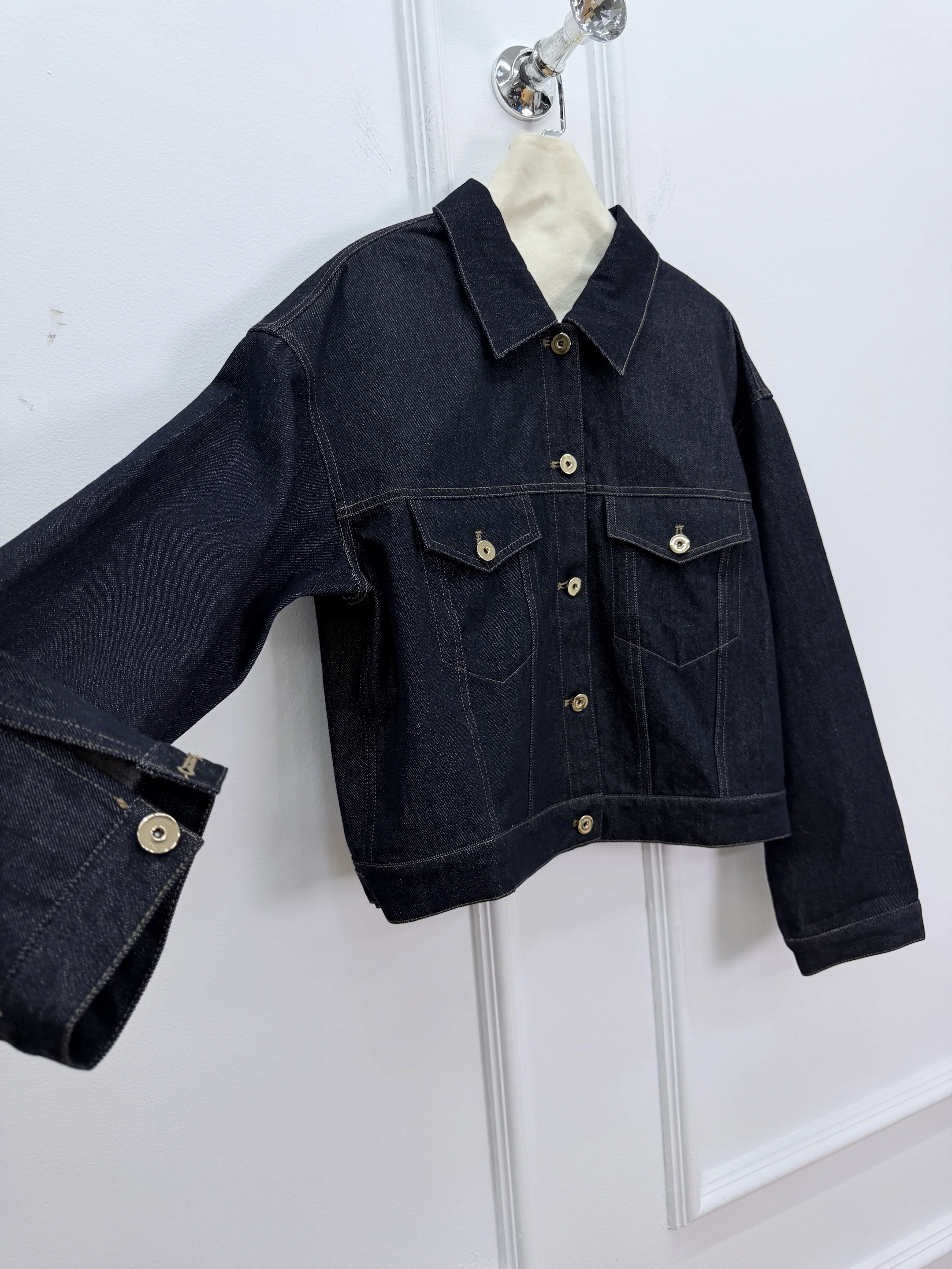 

High-Quality Collared Beaded Cotton Denim Suit, 2026 New Style, Long-Sleeved Casual Jacket, Elastic Waist Shorts