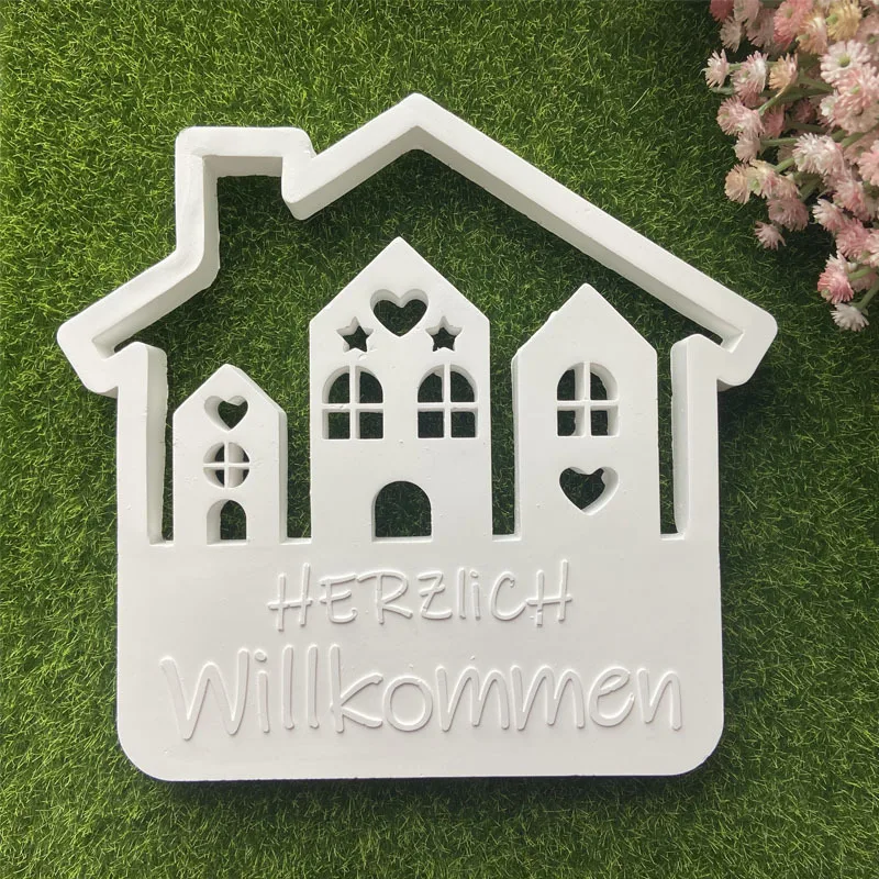 Three connected house decoration with chimney and heart, silicone mold, three connected house aromatherapy gypsum mold