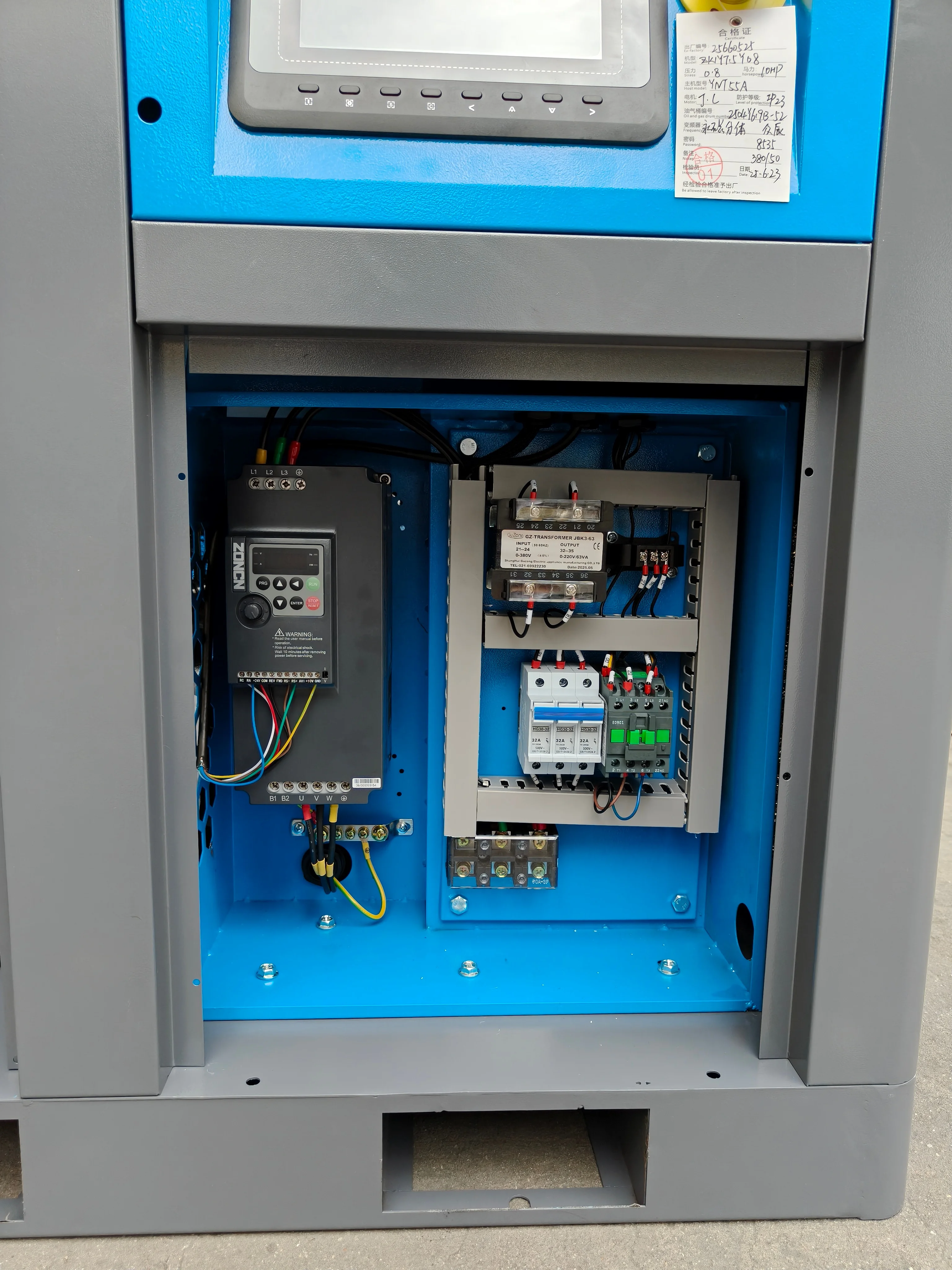 

Energy Saving Screw Air Compressor IP23 IP54 10HP 7.5KW 8Bar Permanent Magnet Frequency Drive for Industrial Use