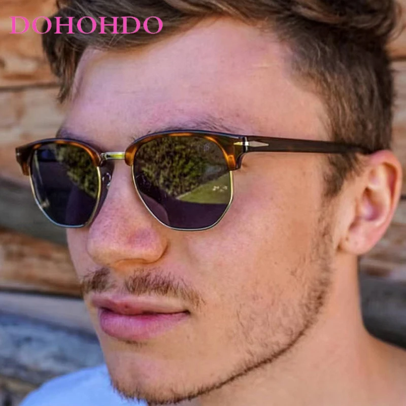 

Classic Retro Small Square Rivets Sunglasses Women Men Vintage NewBrand Designer Sunglasses Driving Eyewear Oculos De Sol UV400