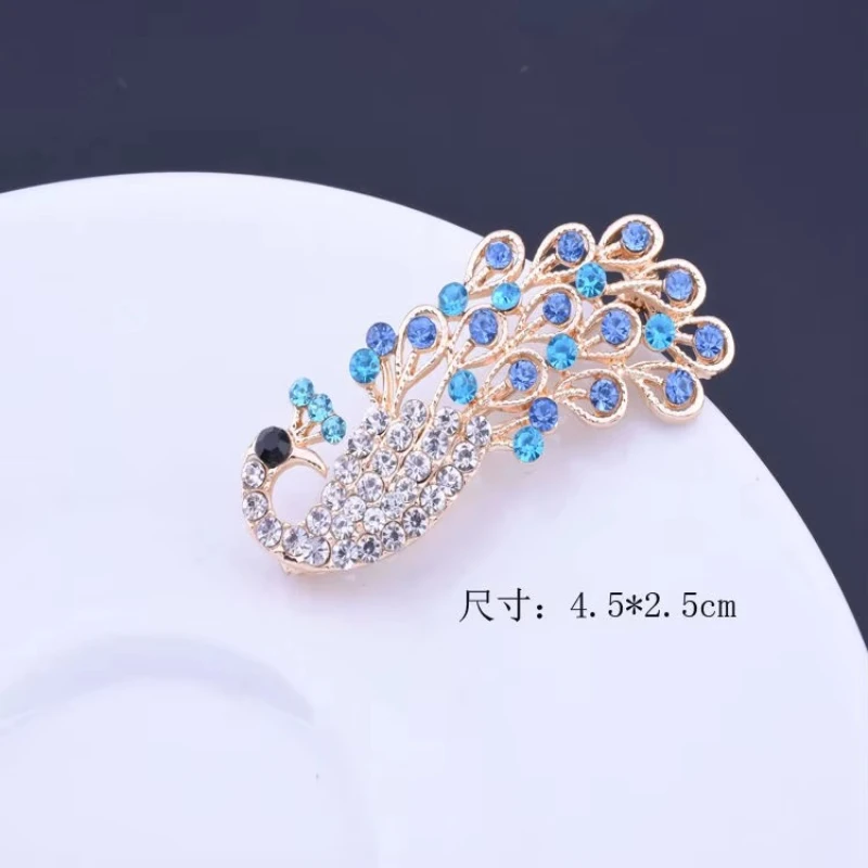 Fashion temperament Peacock Phoenix brooch, corsage skirt waist buckle needle female anti-light pin anti-light