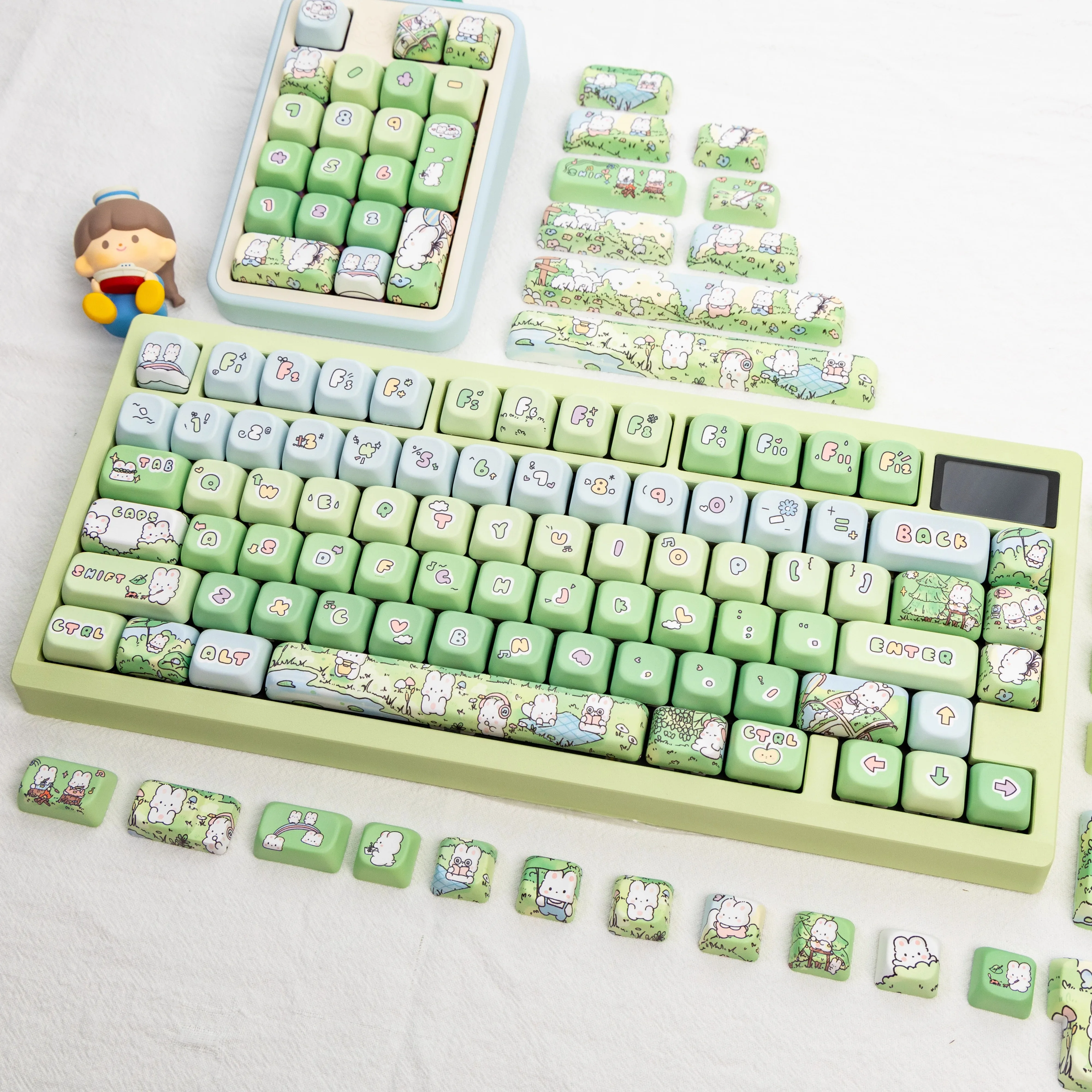 2024 New 141-Key Cute Rabbit Pbt Keycap Green Series Eoa Highly Cute Keycap Small Fresh Original Theme Keyboard Cap Christmas