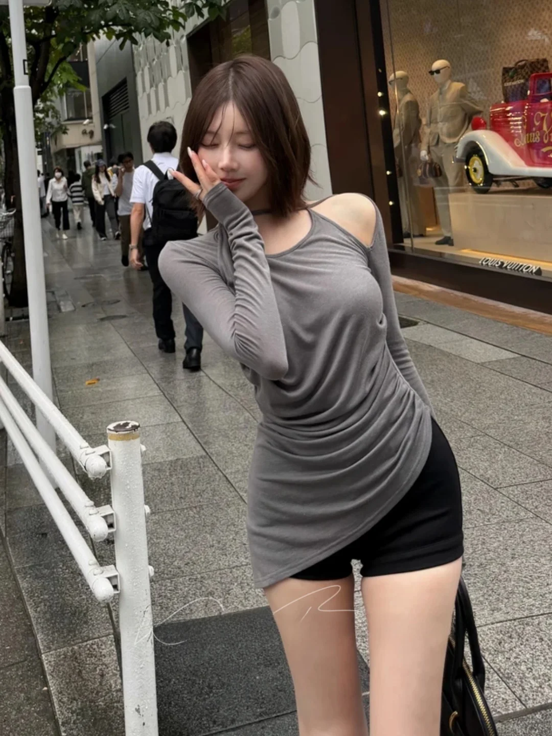 Elegant Grey Long Sleeve Slim Fit Top with Unique Neck Design Casual Style Uneven Hemline Women's T-shirt from China