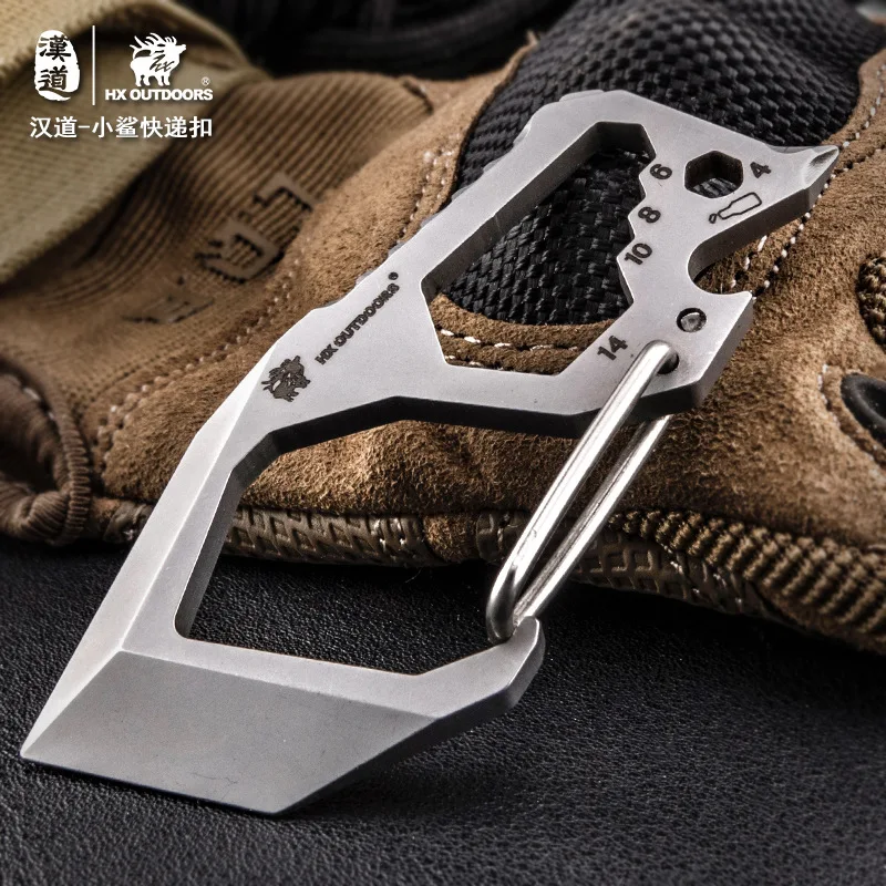 

HX OUTDOORS Multifunctional EDC Multi Tool Mini Keychain Screwdriver Hook Self Defense Safety Mountaineering Buckle Quick Hang