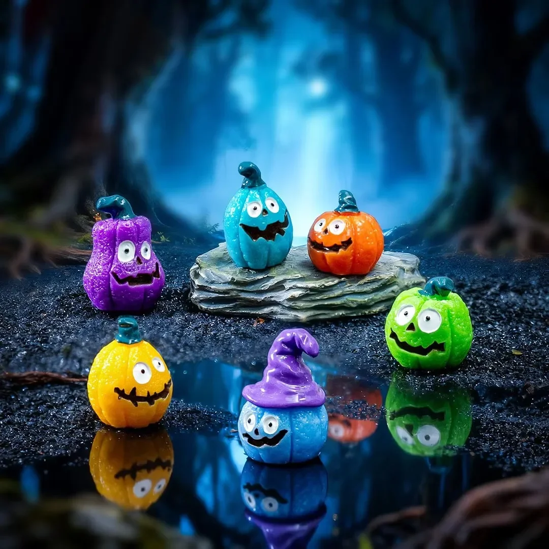 10pcs Mini Funny Big-Eyed Pumpkin Resin Pendants Halloween Cartoon Charms DIY Handmade Accessories for Jewelry