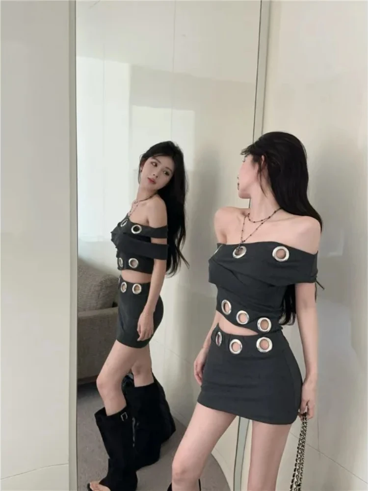 Robe Camisole à col incliné américain pour femmes, Sexy, taille fine, moulante, nouvelle collection été 2025, assortie avec tout