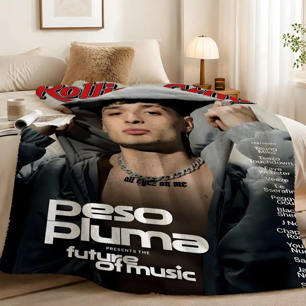 Singer P-Peso P-Pluma Flexible Plush Surface Cozy Hotel Room Comfort Guest Room Throw Movie Night Comfort Throw