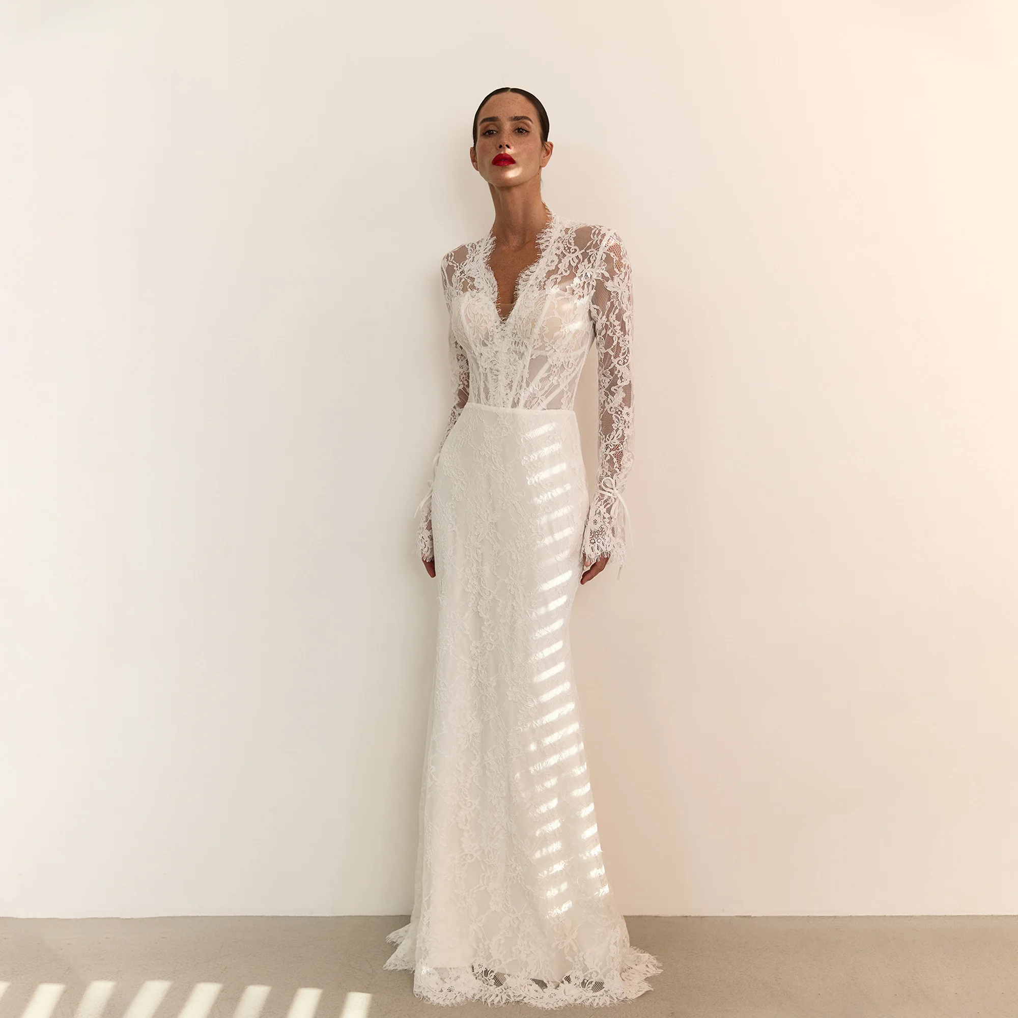 Long Sleeve Wedding Dress Lace Elegant Bridal Gown Church Ceremony Formal Evening Reception Vestidos De Novias Customized