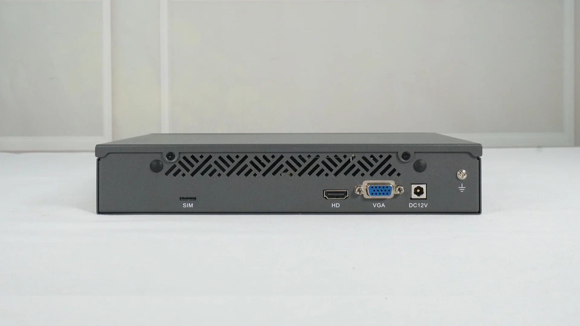 Intel N100 Desktop Rackmount Network Device With 4xRJ45 2.5GbE 4x10Gb SFP+ 8GB RAM 128GB SSD BKHD-OTS-1264N4L-4S for Firewall