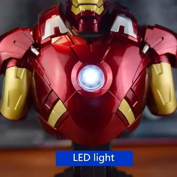 23 cm 1/4 Kopf Büste Ironman MK7 MK42 MK43 Actionfigur Porträt LED-Licht Desktop-Modell Statue PVC Sammlerstück Geburtstagsspielzeug