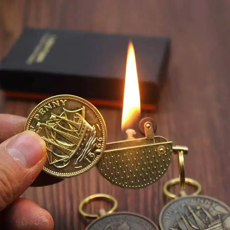New Retro Coin Torch Lighter with Keychain Mini Portable Flint Grinding Wheel Lighter Smoking Accessories Men's Small Gifts