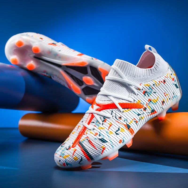 Men Soccer Shoes Student Football Boots Teenagers Professional Match Outdoor Training Futsal Sneakers Training Cleats Footwear