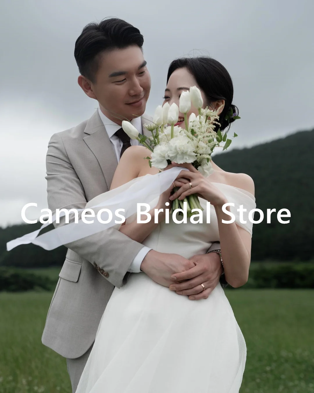 2023 Elegant Ivory Customized Korea Bride Dresses 웨딩드레스 Wedding Dress Organza Evening Dress Halter High Split Bridal Gown