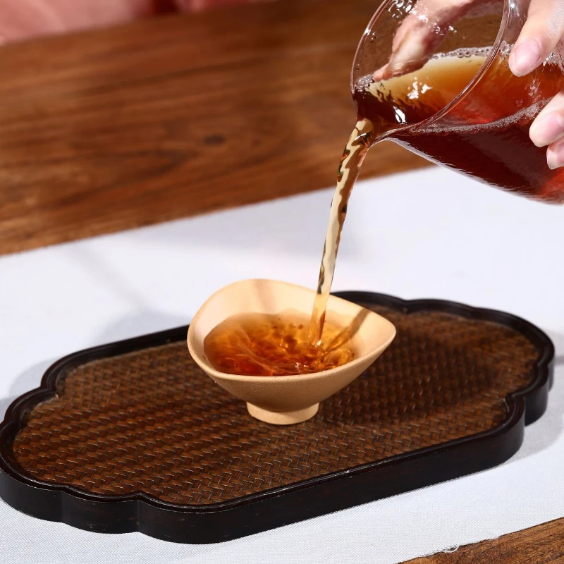 Lila Ton Teetasse Tee Tasting Master's Cup Kleines Fassungsvermögen Mineral Gold Abschnitt Schlamm Dreieck Tasse Kung Fu Tee-Set
