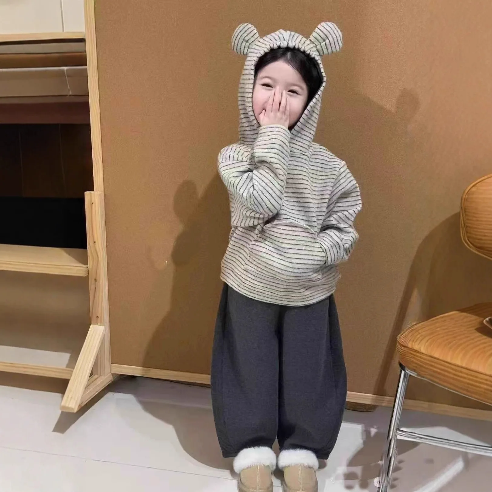

Girls Cute Bear Ears Sweater Set Autumn Foreign Style Striped Top Trousers