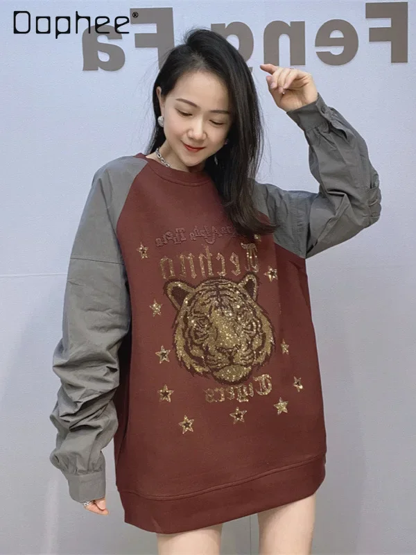 

Splicing Contrasting Color Round Neck Long Sleeves Sweatshirt Women Spring and Autumn 2025 New Tiger Head Hot Diamond Loose Top