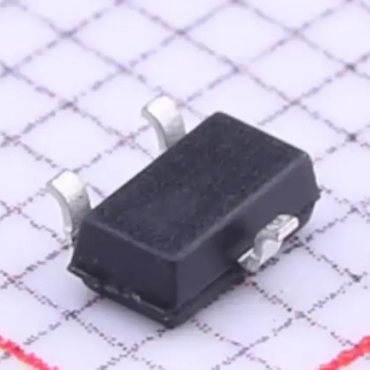 AO3413 Marking AD AD** SOT-23-3 TO-236 NEW Original Field Effect Tubes 1.4W 20V 3A 1 P-channel 130mΩ@1.8V, 1A AO3413 MOSFETs