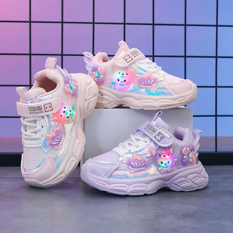 

Sanrio Kuromi/кроссовки со светодиодной подсветкой для девочек, милая обувь для папы, детская повседневная обувь, весенне-осенние Нескользящие уличные кроссовки в стиле аниме