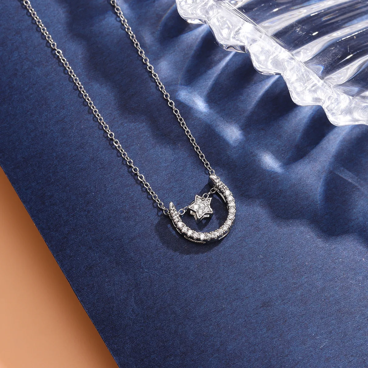 

Fashion Moon And Star Micro Crystal 925 Sterling Silver Jewelry Popular Pendant Necklaces XL167