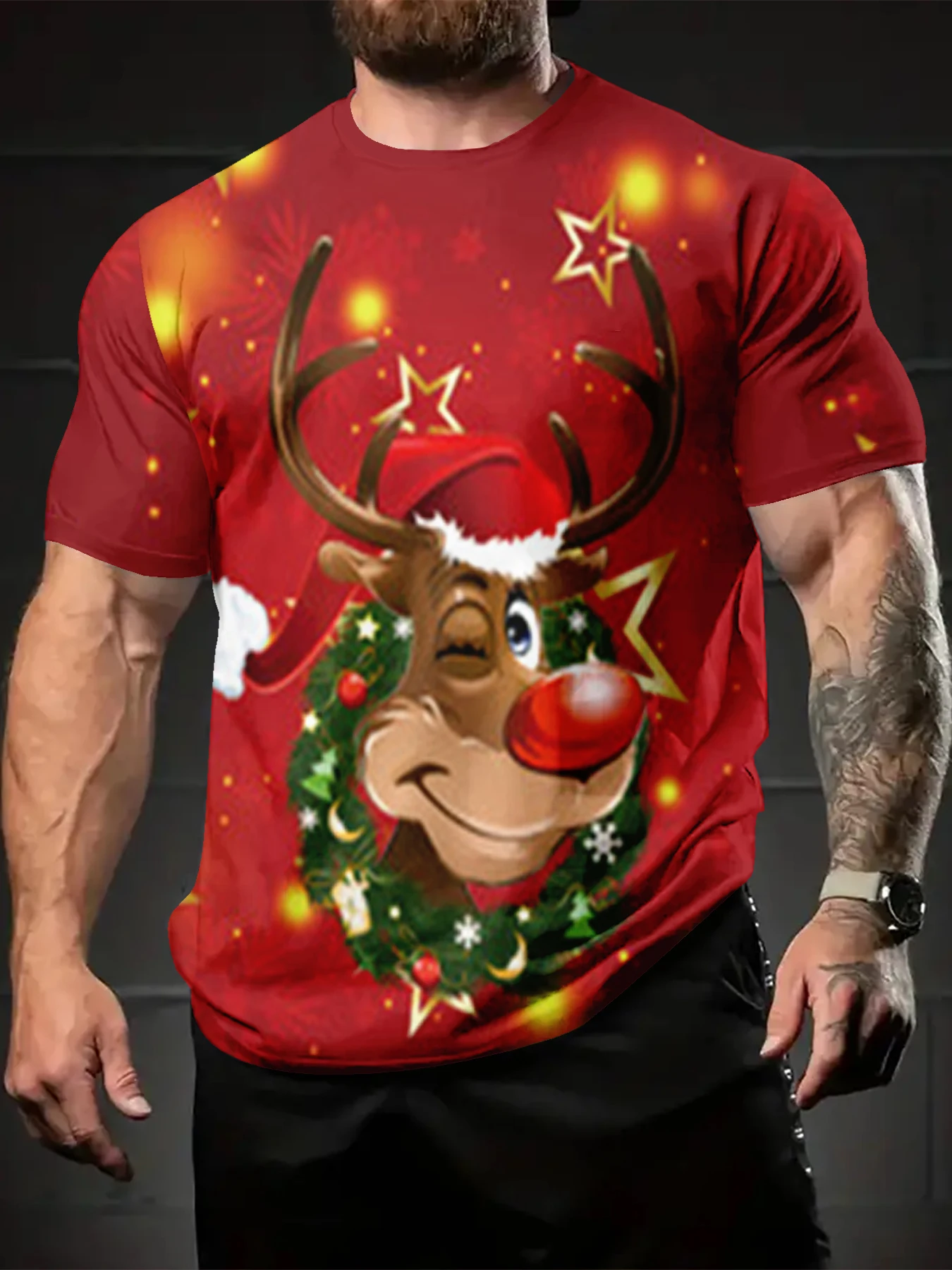 Cartoon Christmas Reindeer & Wreath Art Graphic Men Short Sleeve Tee