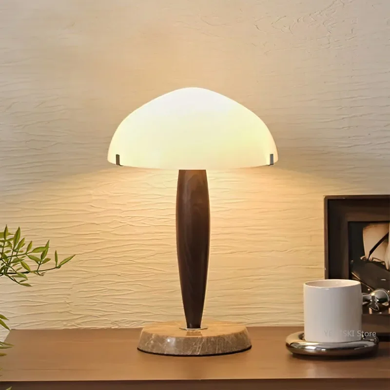 

GHJUYIOL Nordic style retro desk lamp, bedroom bedside lamp, modern minimalist walnut desk lamp, vintage desk lamp