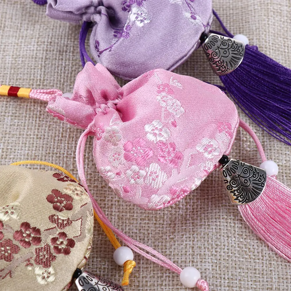 Dragon Boat Festival bustina moda donna Plum Flower Pattern Pouch Hanfu decorazione broccato borse per gioielli in stile etnico