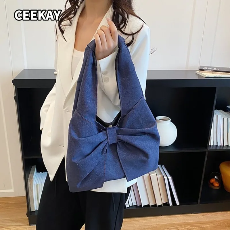 CEEKAY Washed Denim Hobo Underarm Tote Bag Large Three-dimensional Bow Decor Integrated Denim Long Shoulder Strap Magnetic Snap