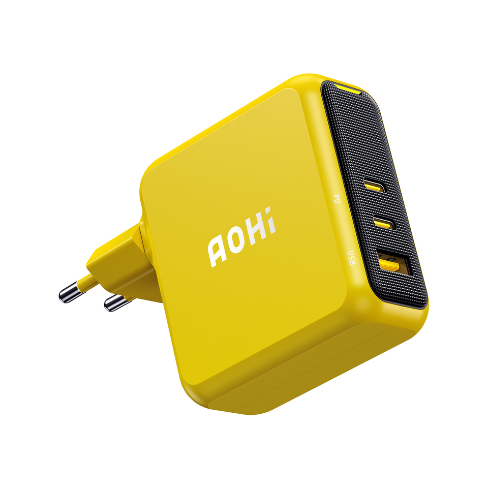  AOHI Magcube Pro 140W GaN Charger PD3.1 3-Port USB C Charger For Macbook Pro Laptop Fast Charger For iPhone 16 Xiaomi Tablet 