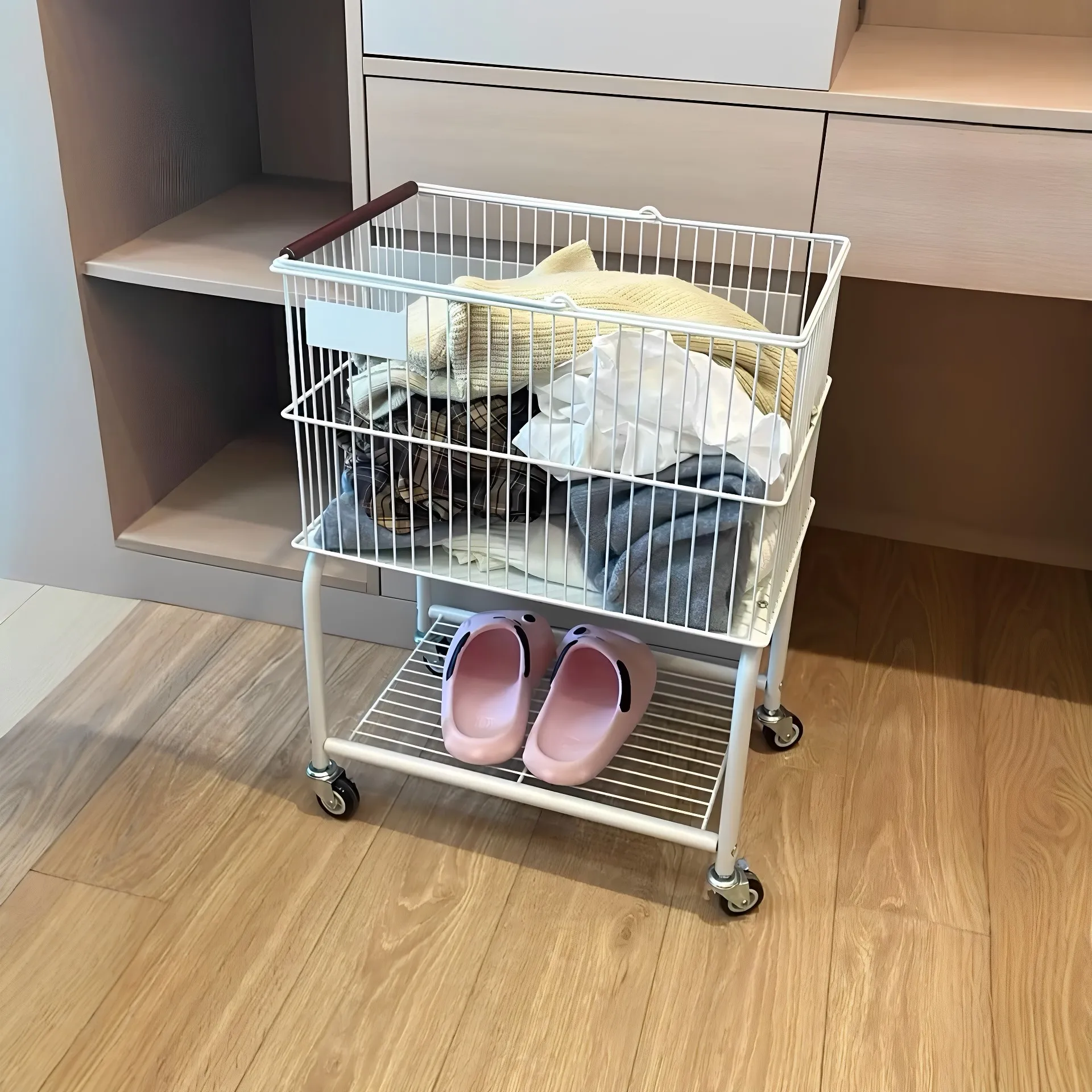 Home Use Laundry Basket Dirty Clothes Basket Mobile Laundry Hamper Small Cart Storage Rack Easy to Move Vintage Style