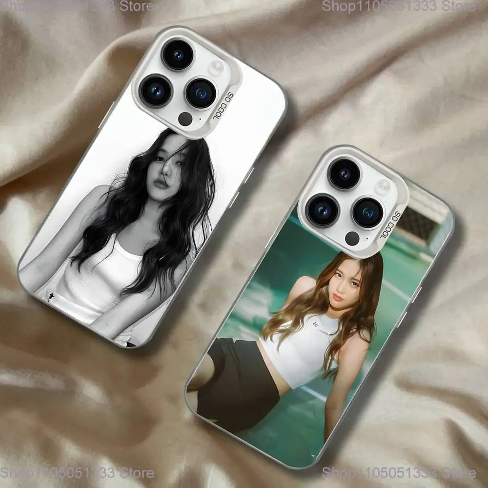 

Actress Model Freen S-Sarocha Phone Case For iPhone 16,15,14,13,12,11,Pro,XS,Max,Plus,Mini,SE White Candy Matte Shockproof Cover