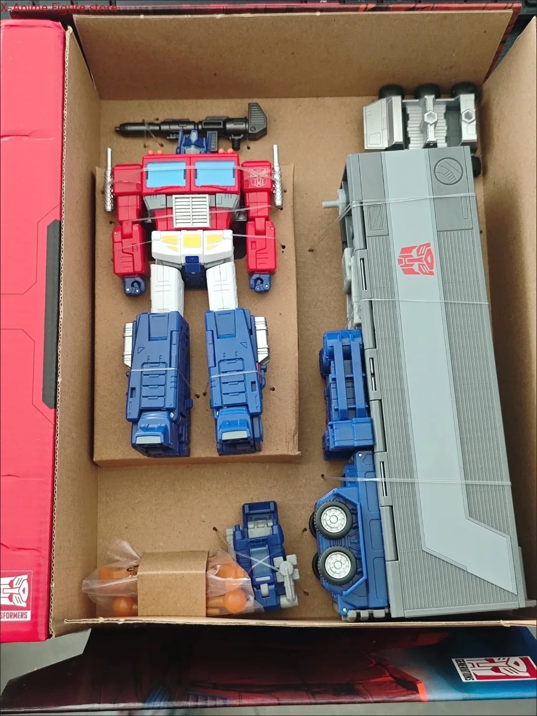 هاسبرو تحويلها اللعب SS86 OP فيلم 40th الذكرى C الفئة مع النقل الأسطوانة الصغيرة روبوت عمل أرقام هدية جمع