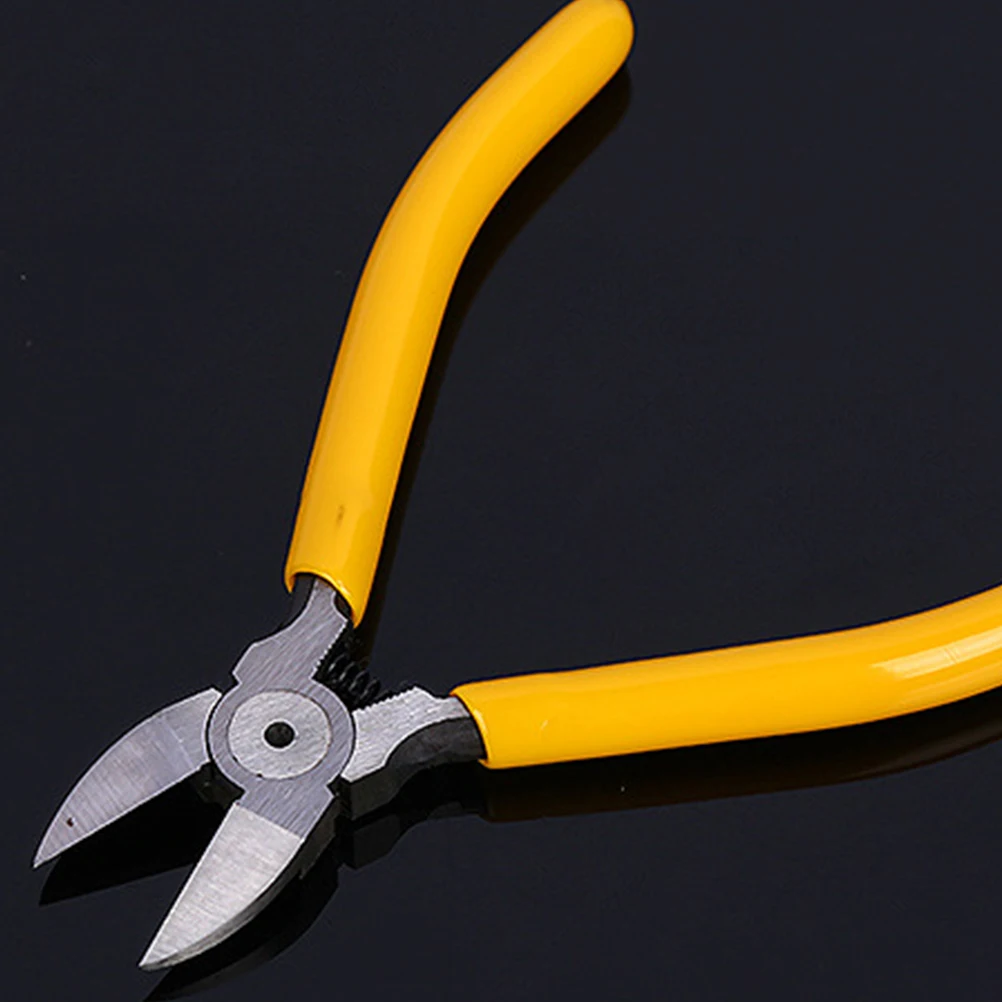 

Escargots Tail Plier Durable Kitchen Yellow Cleaning Multifunctional Pliers Portable Escargots Cutting Tool H Tool