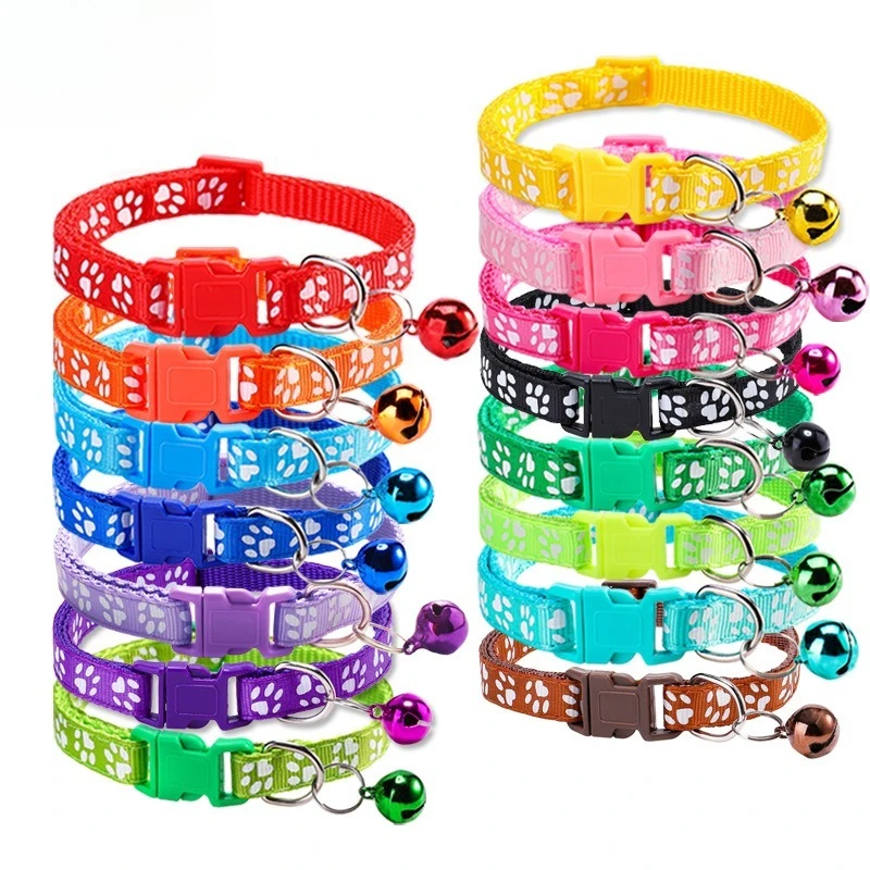 50/100Pcs MIXCOLOR Anti-Strangling Cat Collar with Bell Necklace Adjustable Strap Kitten Armrests Pet Collar for Cats