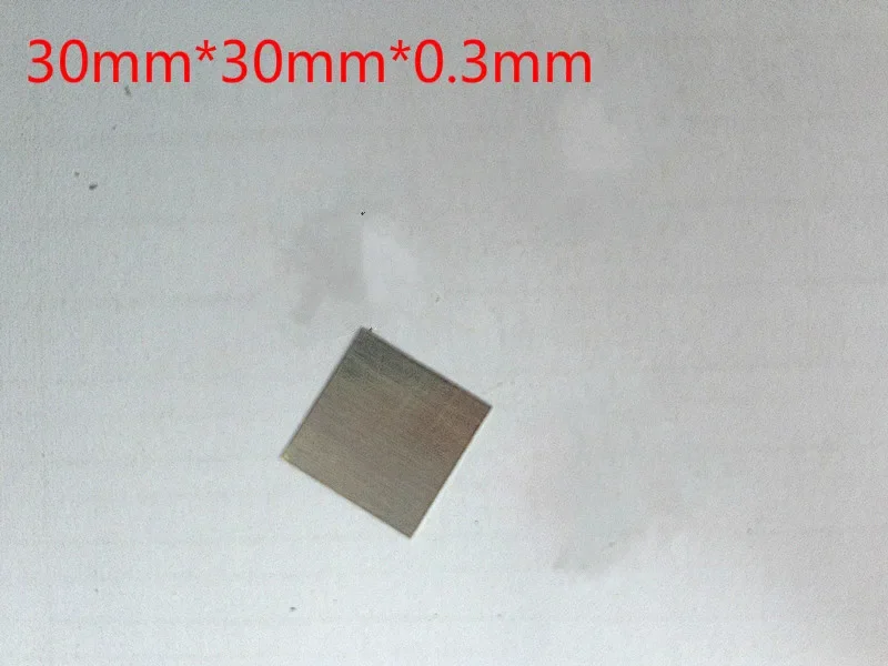 Pure platinum tablet, platinum plate electrode, purity: 99.99%, specification: 30*30*0.3 mm.